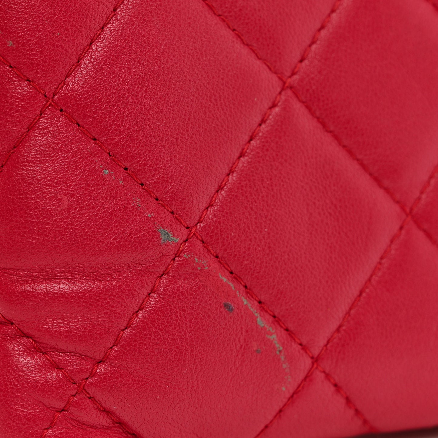 Lambskin Quilted CC Beauty Clutch Red