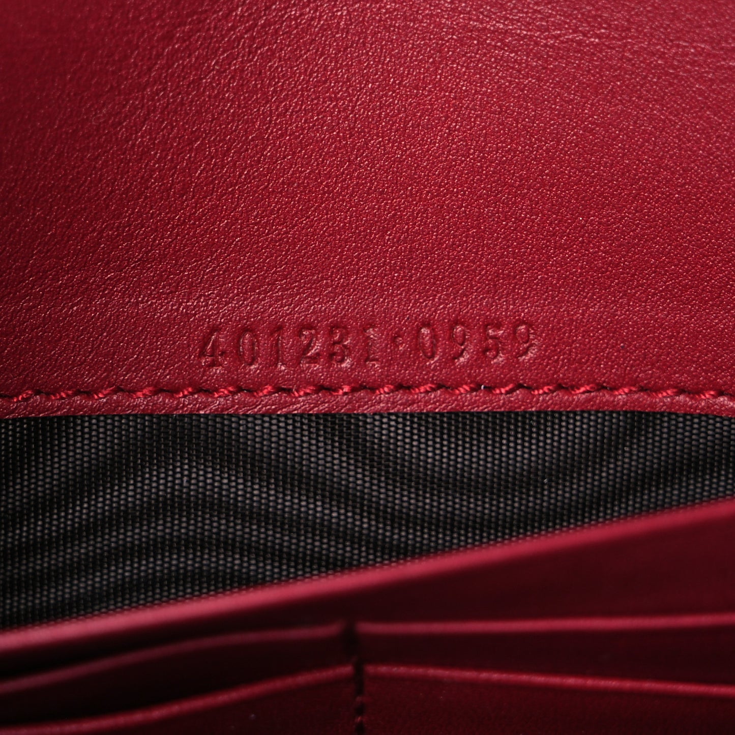 Velvet GG Monogram Mini Dionysus Chain Wallet Red Cipria