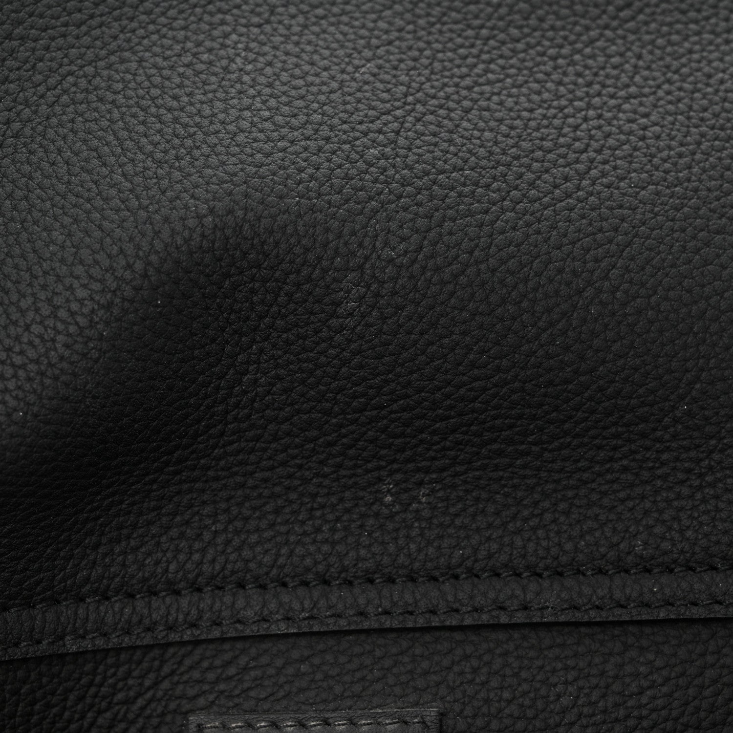 Louis Vuitton Grained Calfskin Aerogram Takeoff Sling Black 10 of 11