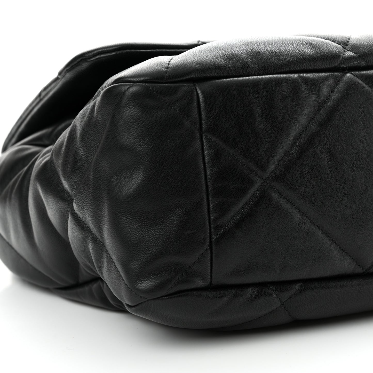 Goatskin Quilted Maxi Chanel 19 Flap Black