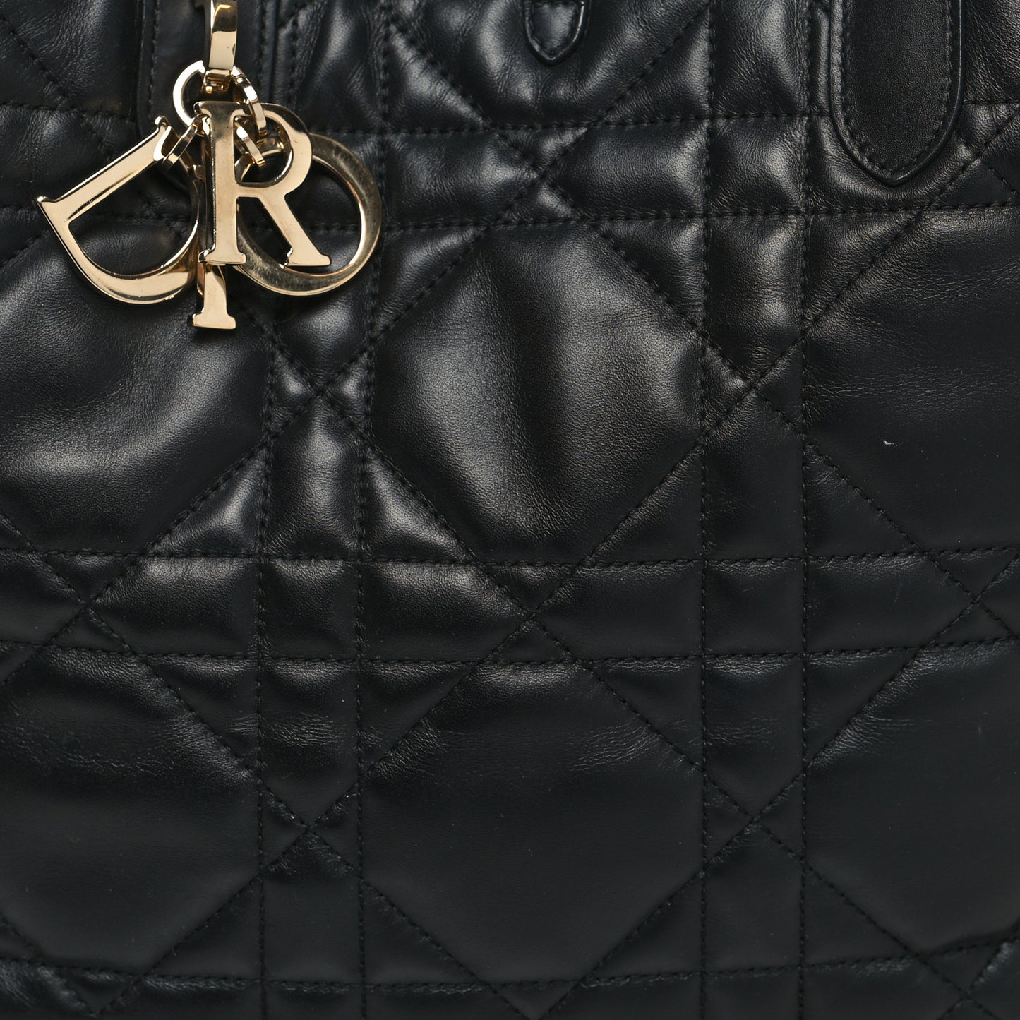 Calfskin Macrocannage Large Toujours Black