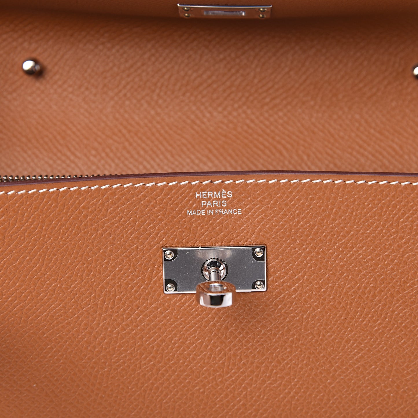 Epsom Kelly Wallet To Go Gold