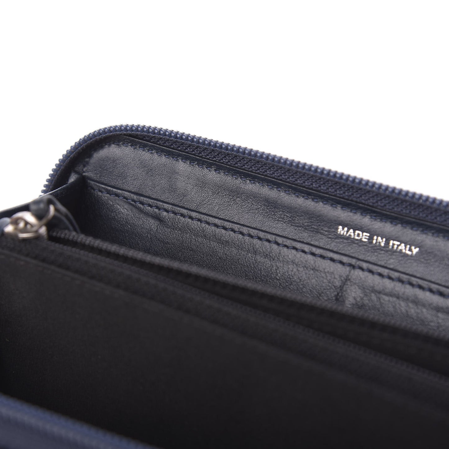 Caviar Large CC Timeless Zip Around Wallet Blue