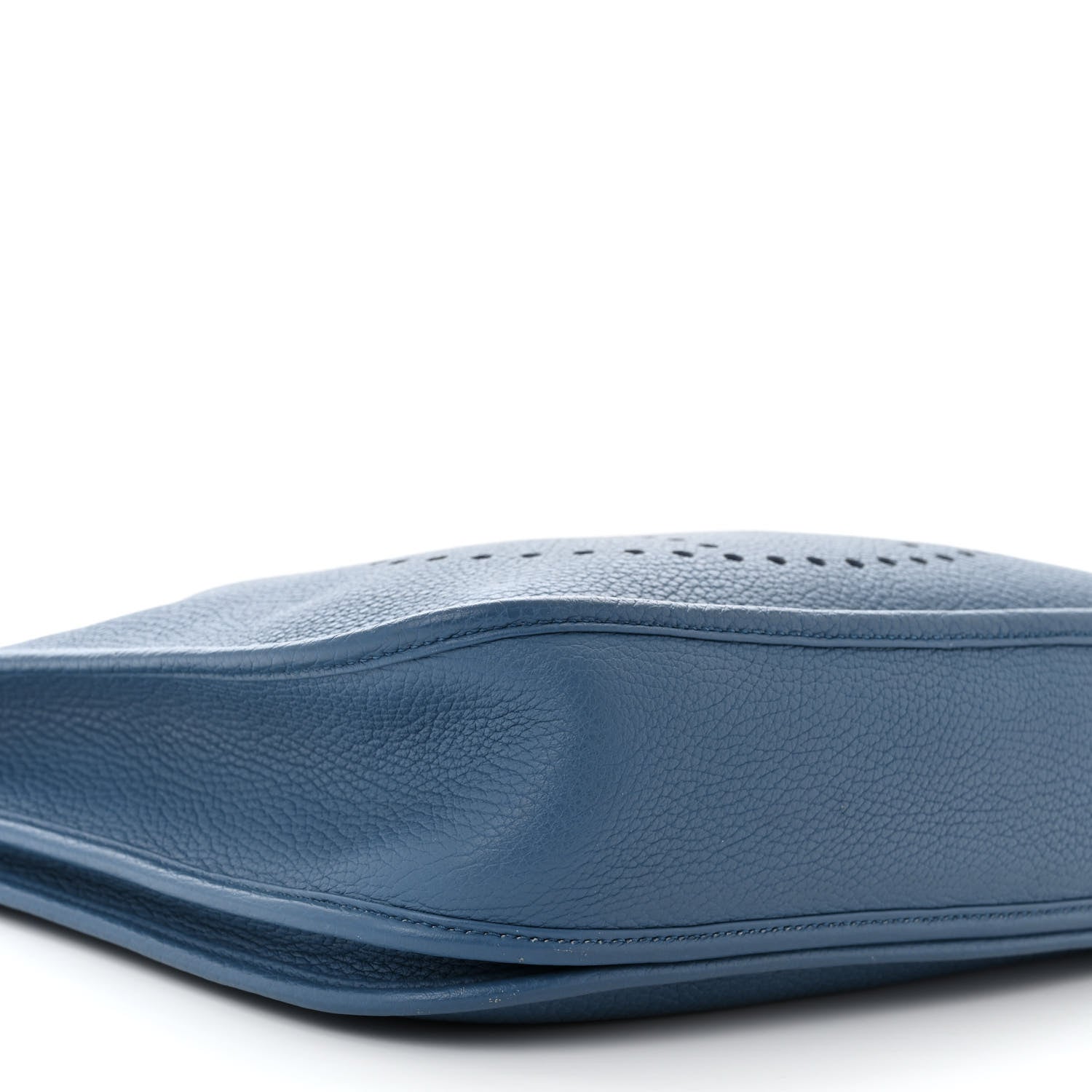 Hermes Taurillon Clemence Evelyne III PM Bleu Agate Cuivre 9 of 10