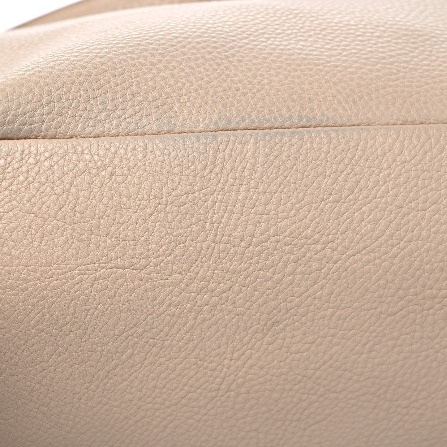 Vitello Daino Shoulder Bag Sabbia