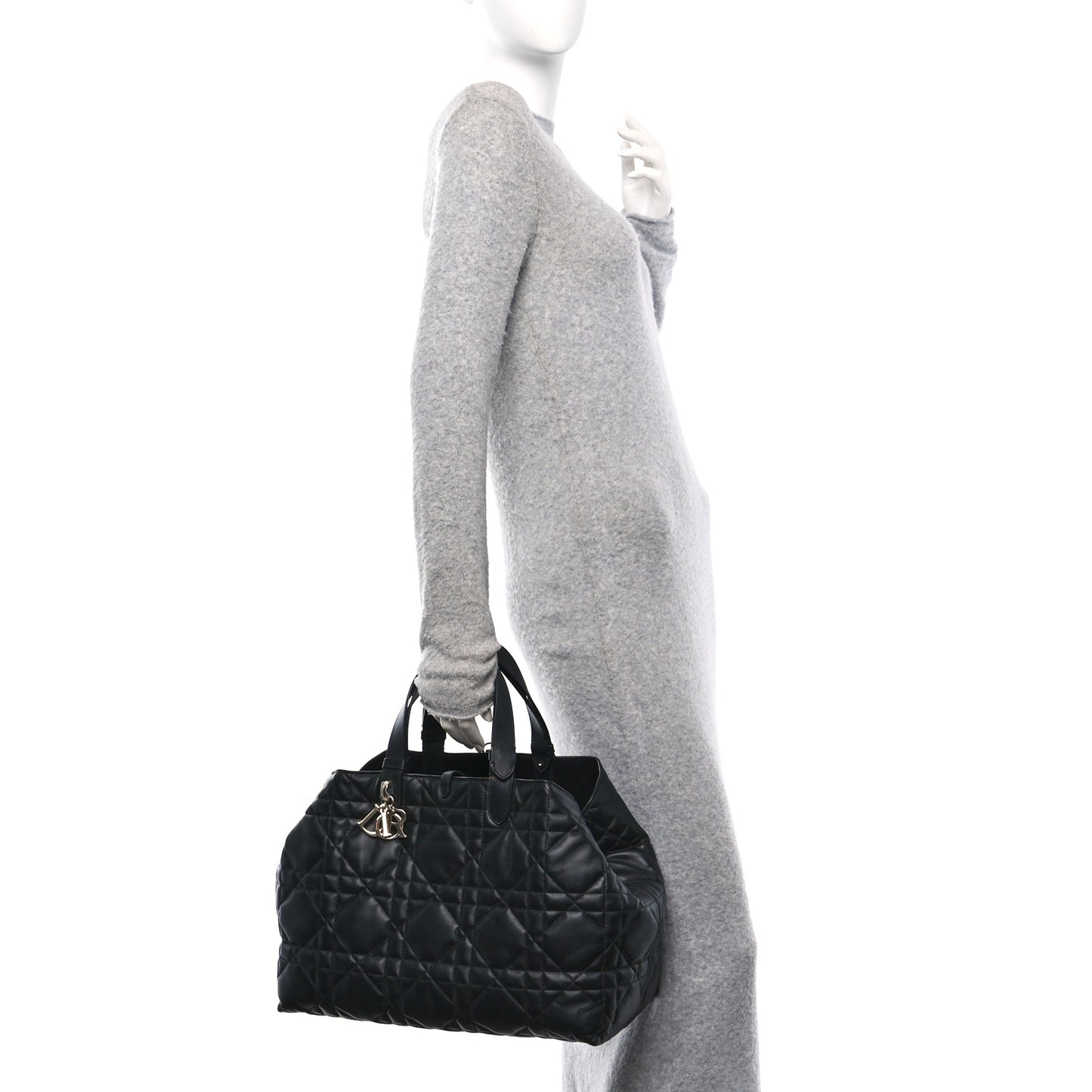 Calfskin Macrocannage Large Toujours Black