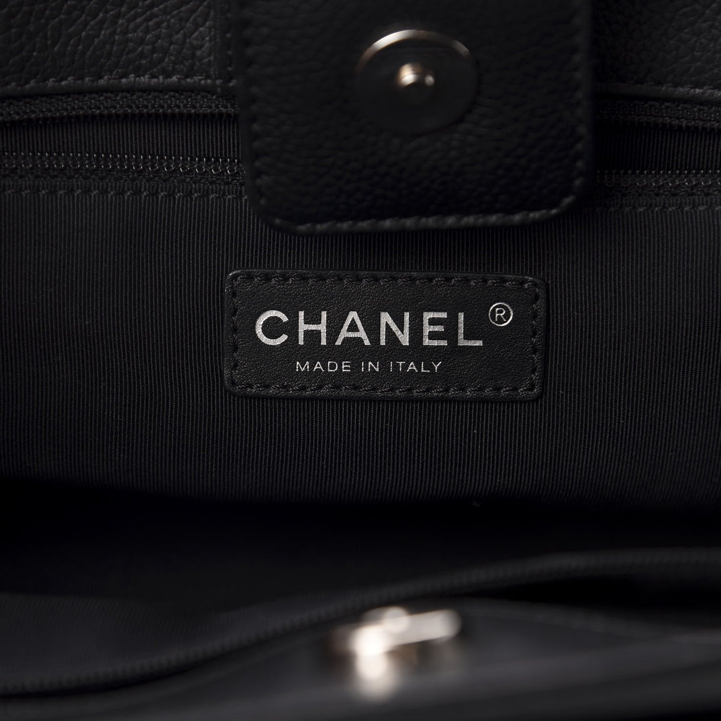 Calfskin Small Cerf Executive Shopper Tote Black