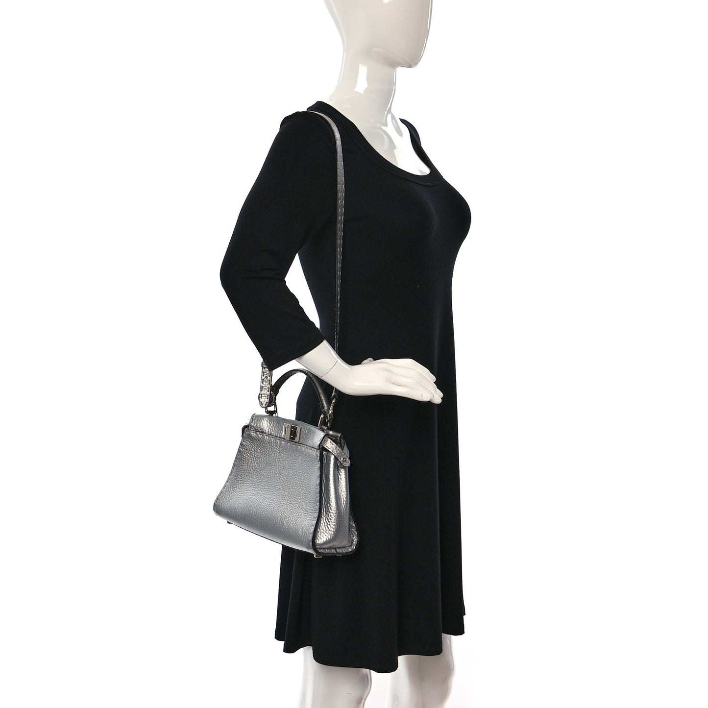 Cuoio Romano Lux Selleria Mini Peekaboo Iconic Satchel Argento