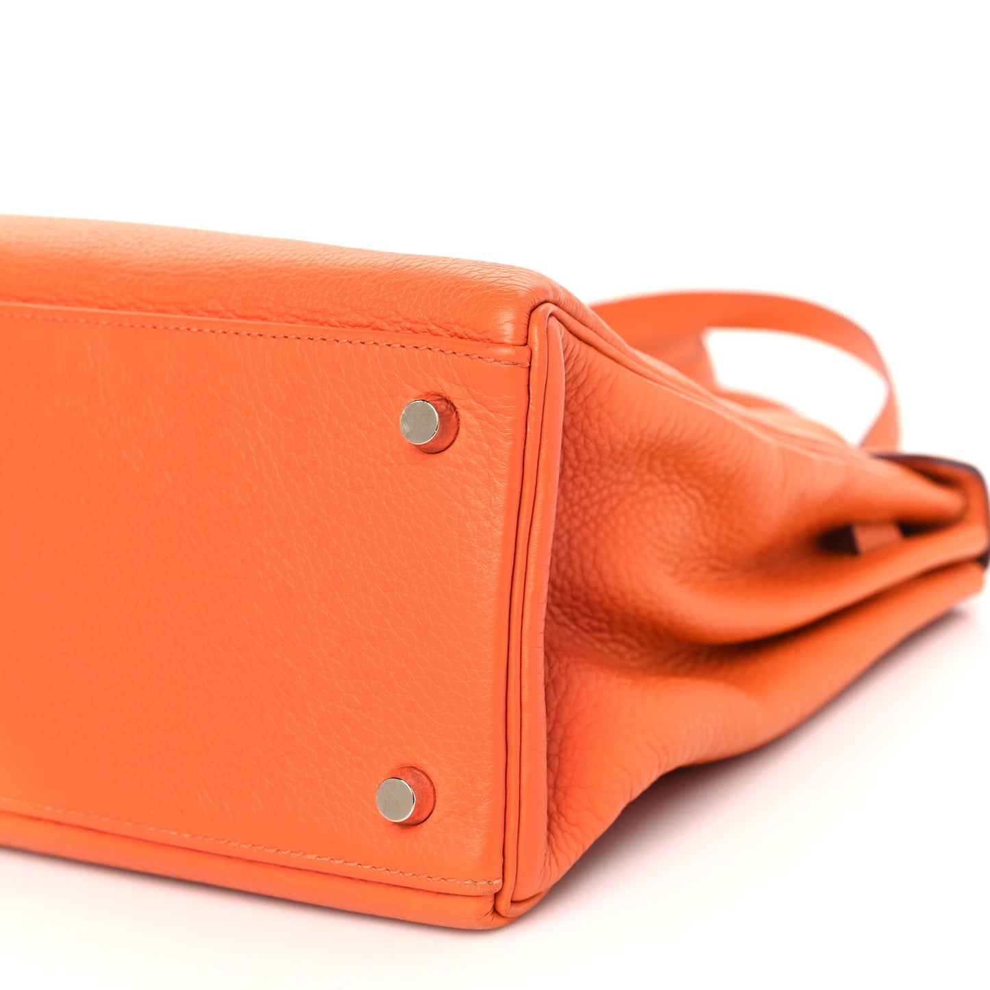 Taurillon Clemence Kelly Retourne 32 Orange