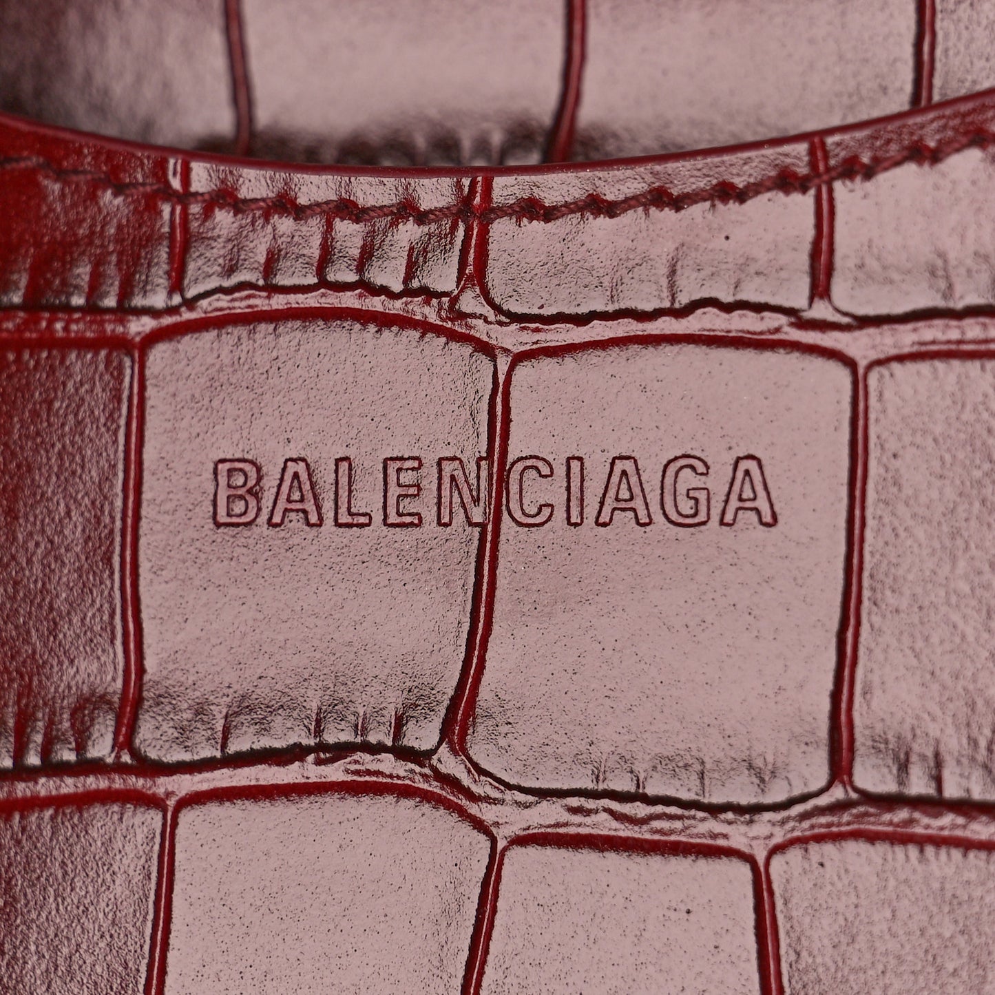 Shiny Supple Calfskin Crocodile Embossed Classic Gold Hardware S City Dark Red