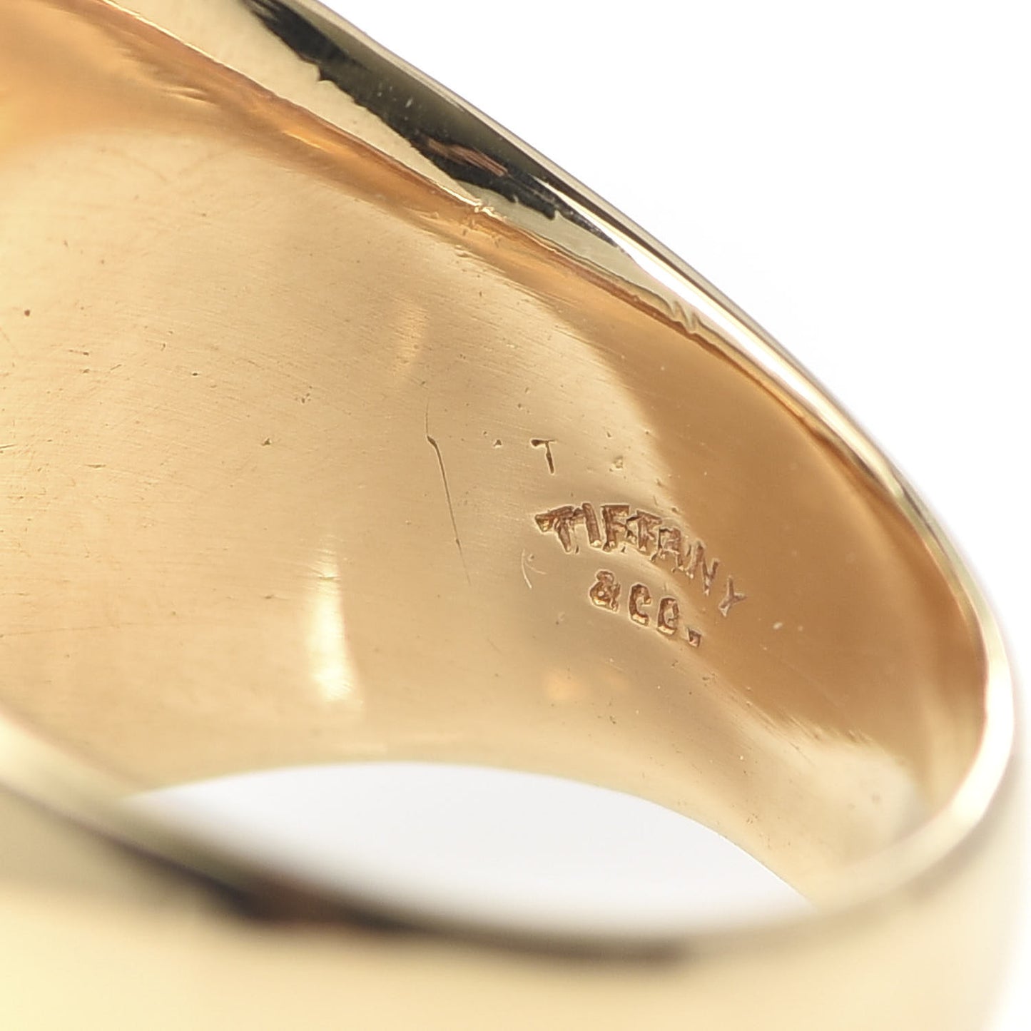 18K Yellow Gold Oval Crest Signet Ring 51 5.75
