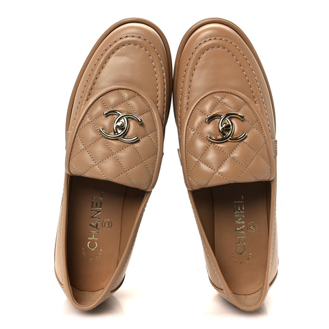 Lambskin Quilted CC Turnlock Moccasins 38 Beige