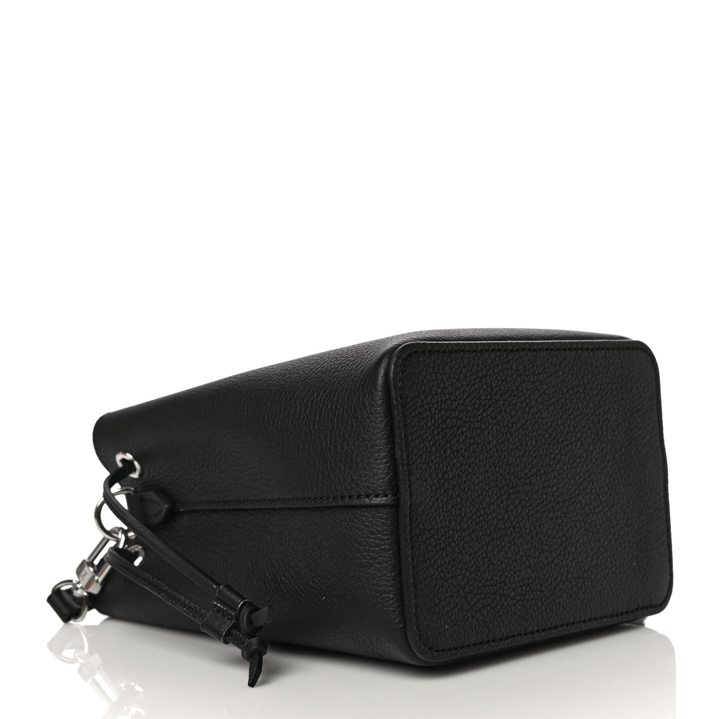 Calfskin Nano Lockme Bucket Black