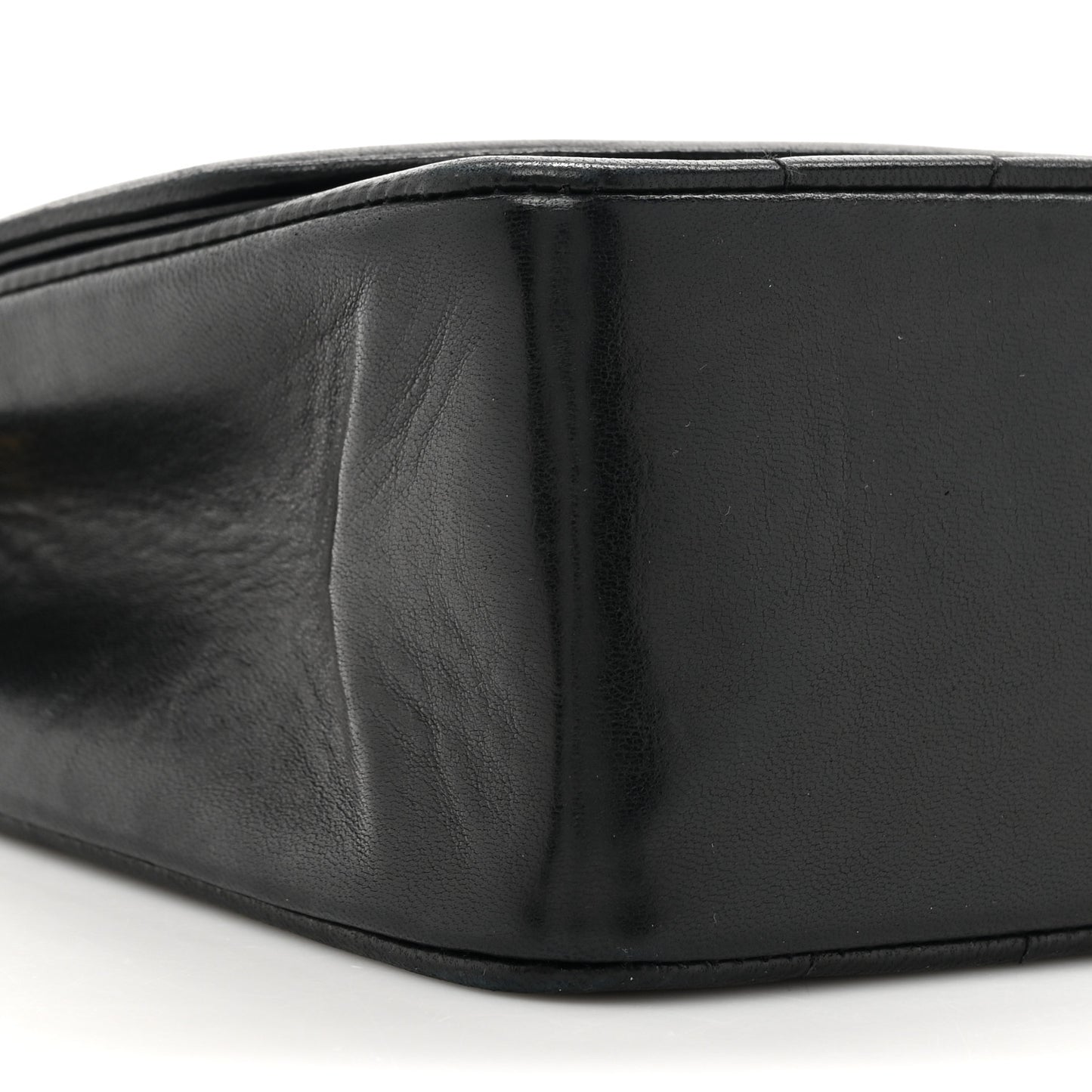 Lambskin Quilted Medium Single Flap Black