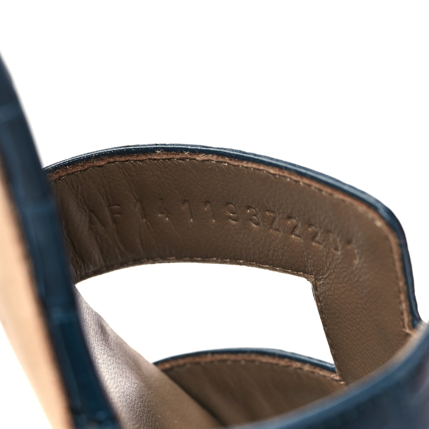 Shiny Alligator Oasis Sandals 37