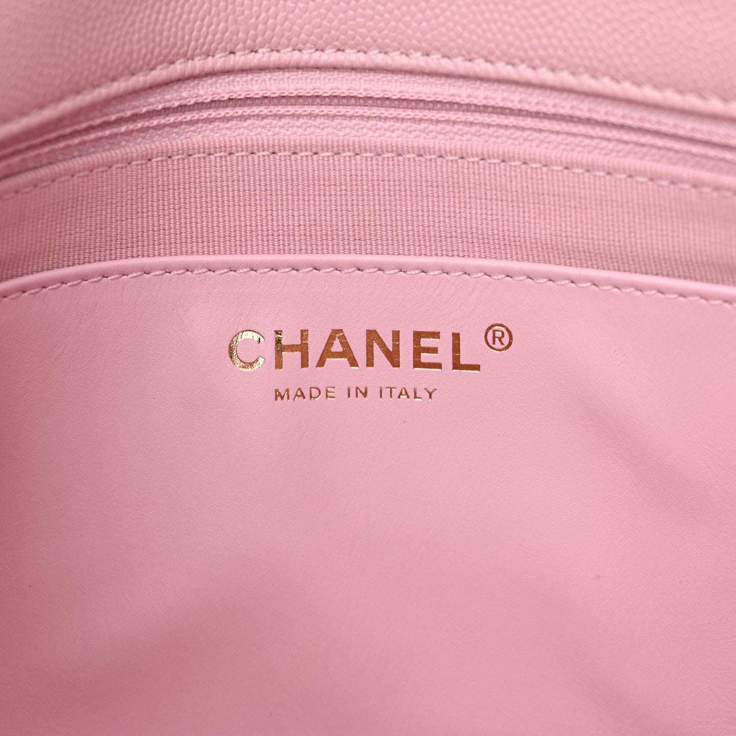Caviar Quilted Chain Flap Light Pink