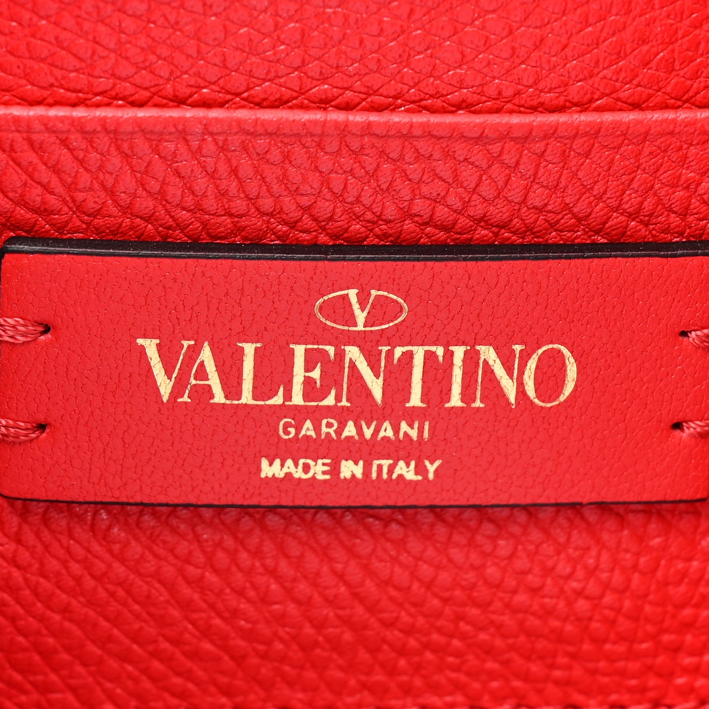 Grained Calfskin VLogo Vanity Case Rouge Pur