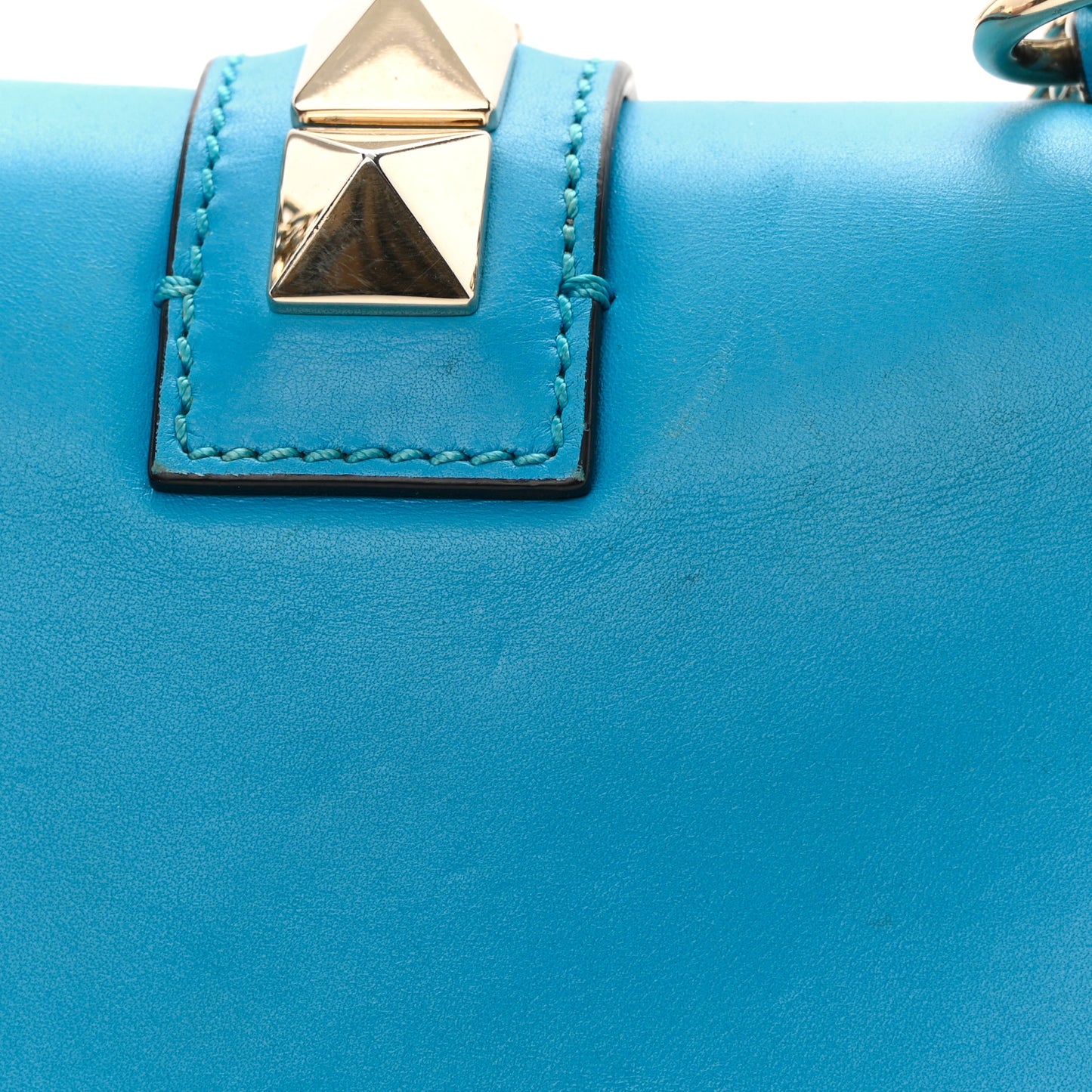 Vitello Mini Glam Lock Rockstud Flap Parrot
