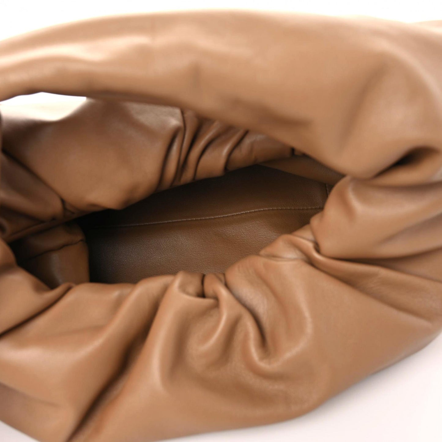 Smooth Butter Calfskin Small The Shoulder Pouch Cammello