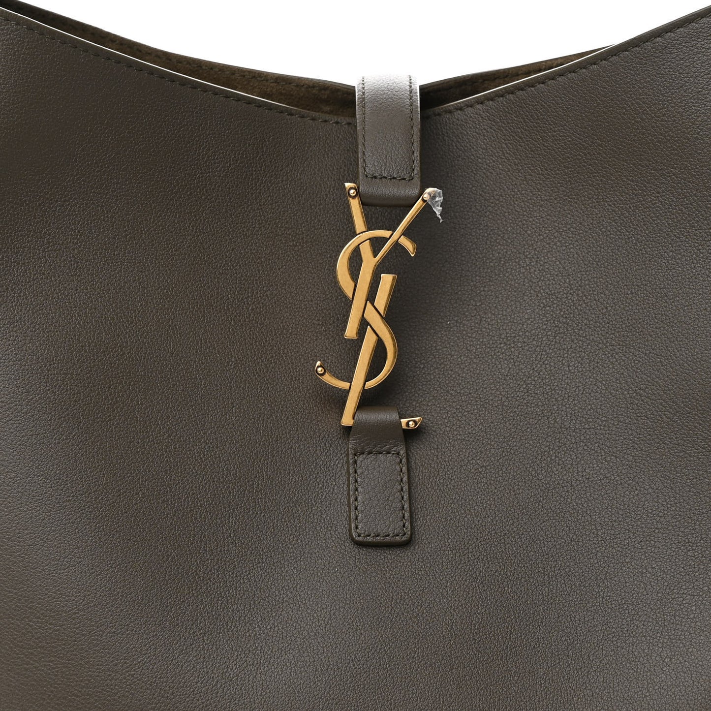 Smooth Calfskin Large Le 5 A 7 Soft Hobo Light Musk