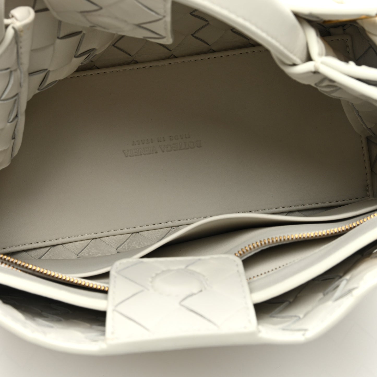 Nappa Intrecciato Small Andiamo Shoulder Bag White