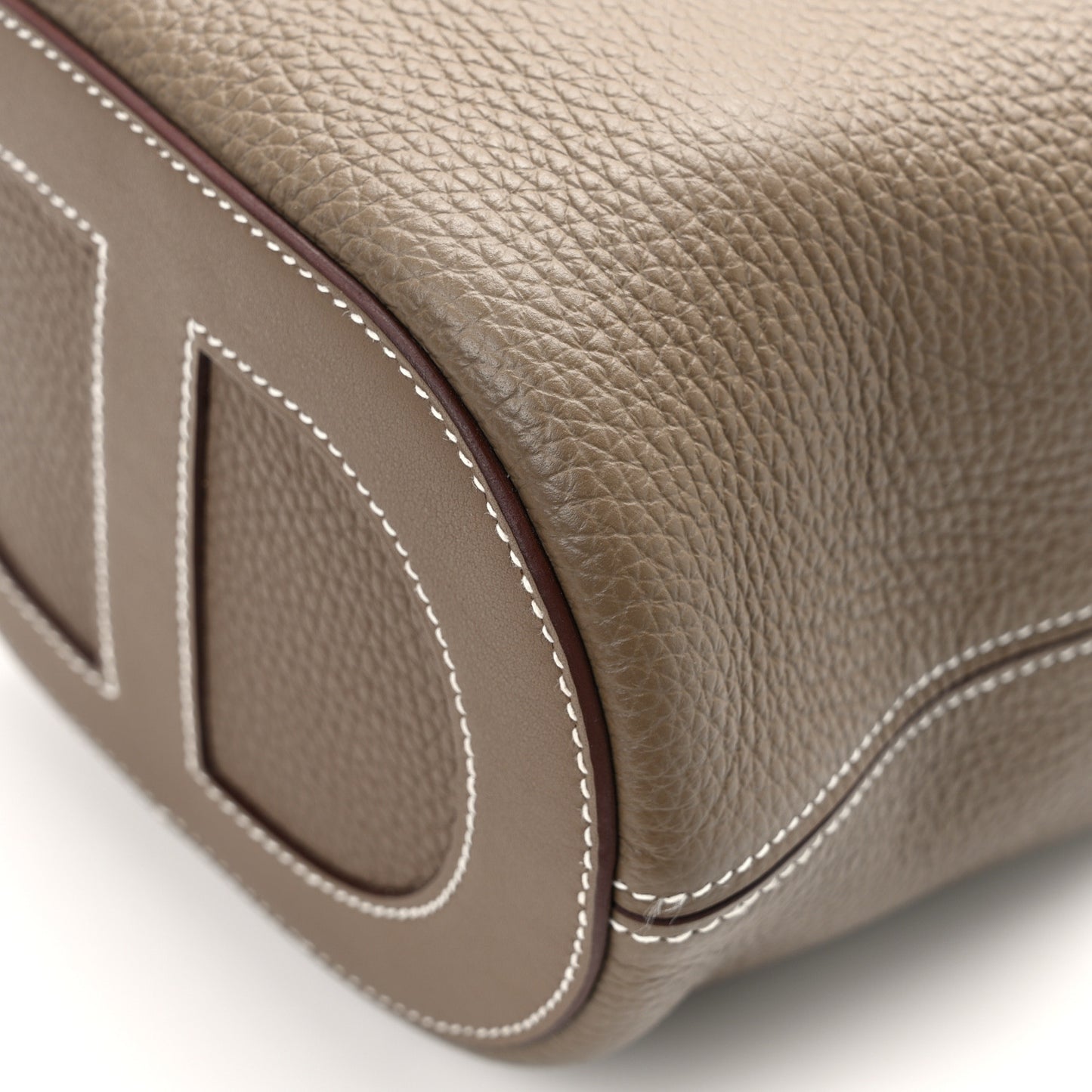 Taurillon Clemence Swift In-The-Loop 18 Bag Etoupe