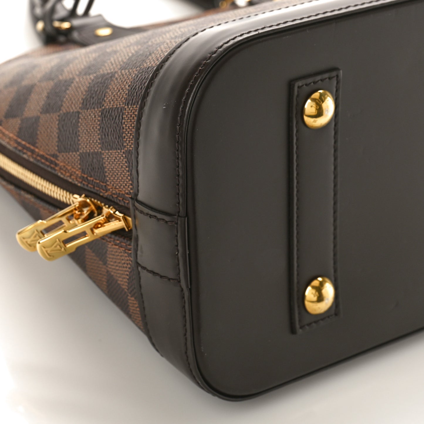 LOUIS VUITTON Damier Ebene Alma PM