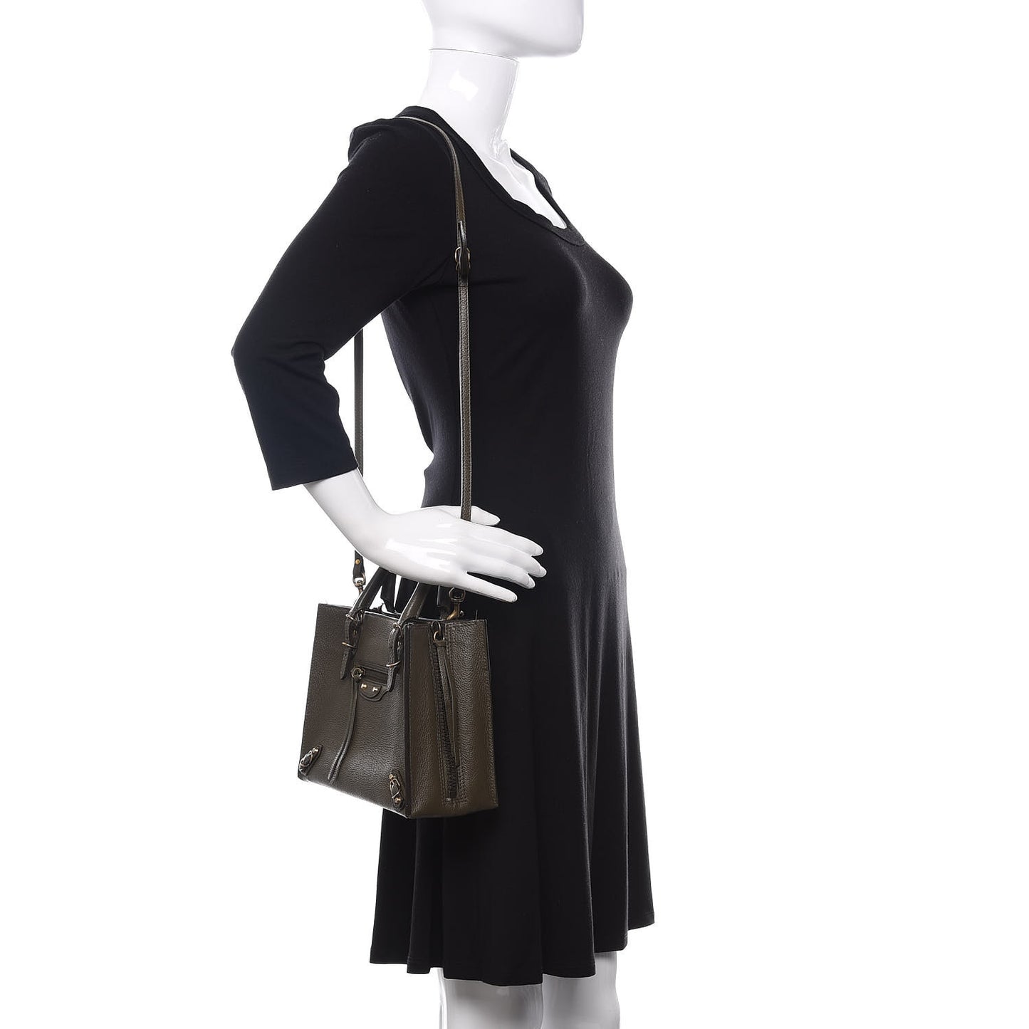 Grained Calfskin Papier Mini A4 Zip Around Tote Green
