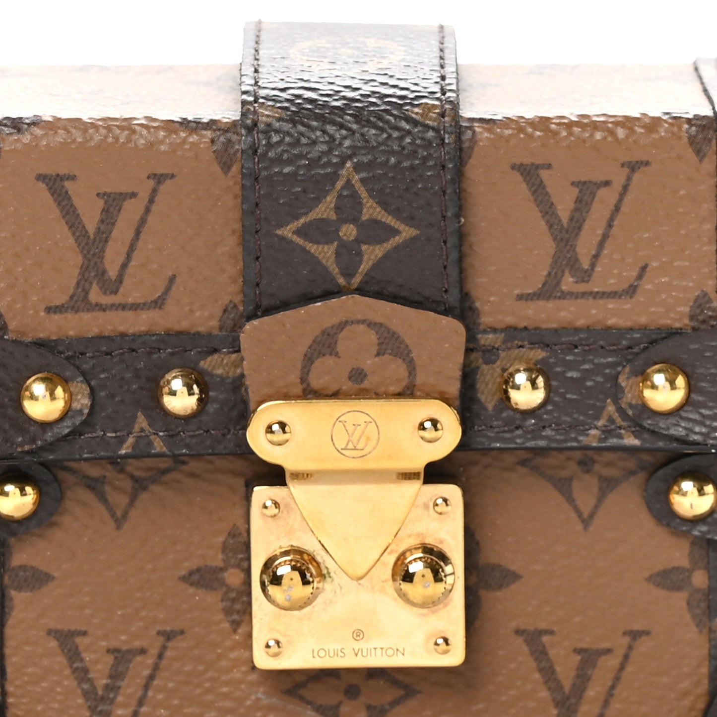 Reverse Monogram Essential Trunk NM