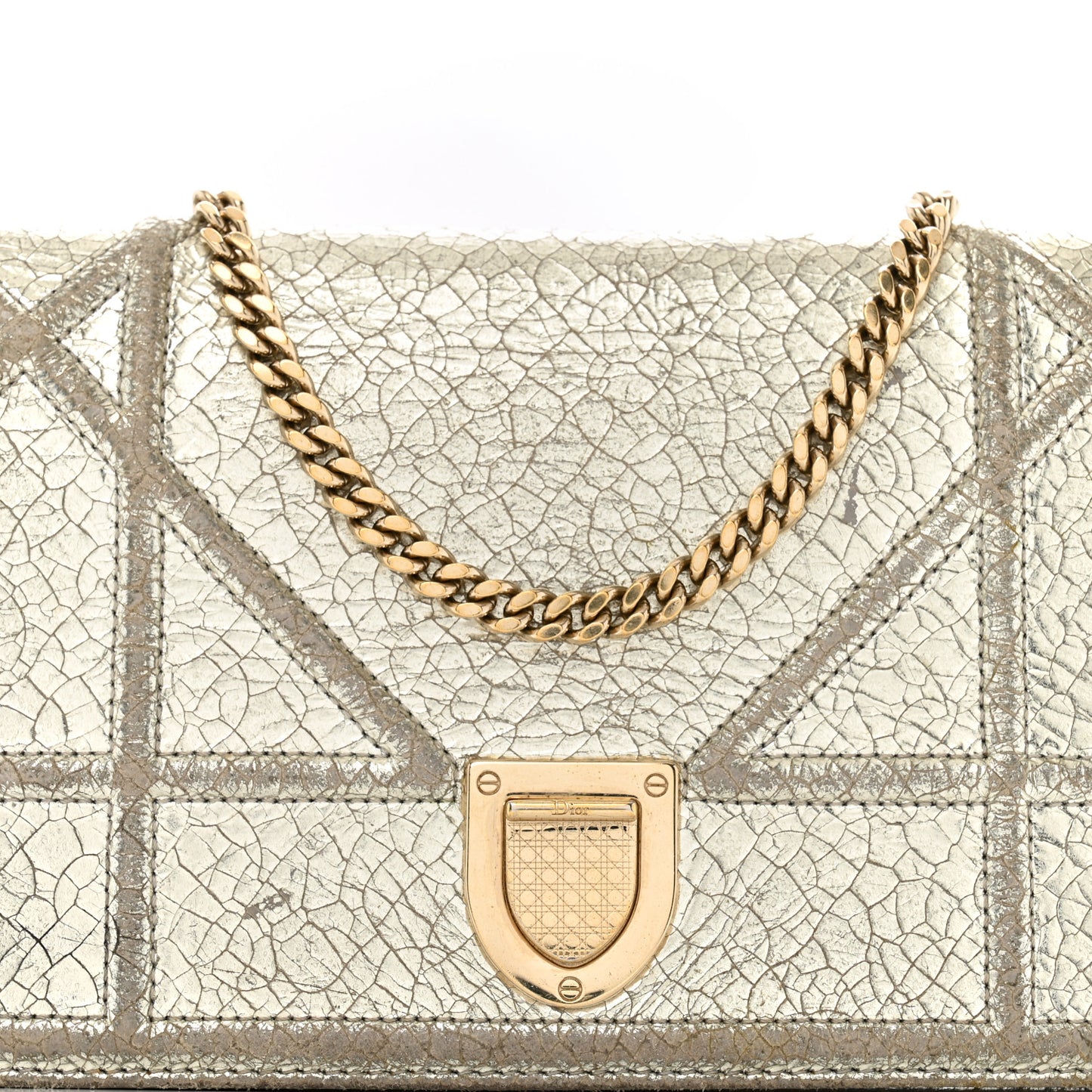 Metallic Ceramic Effect Deerskin Diorama Wallet on Chain Pouch Silver