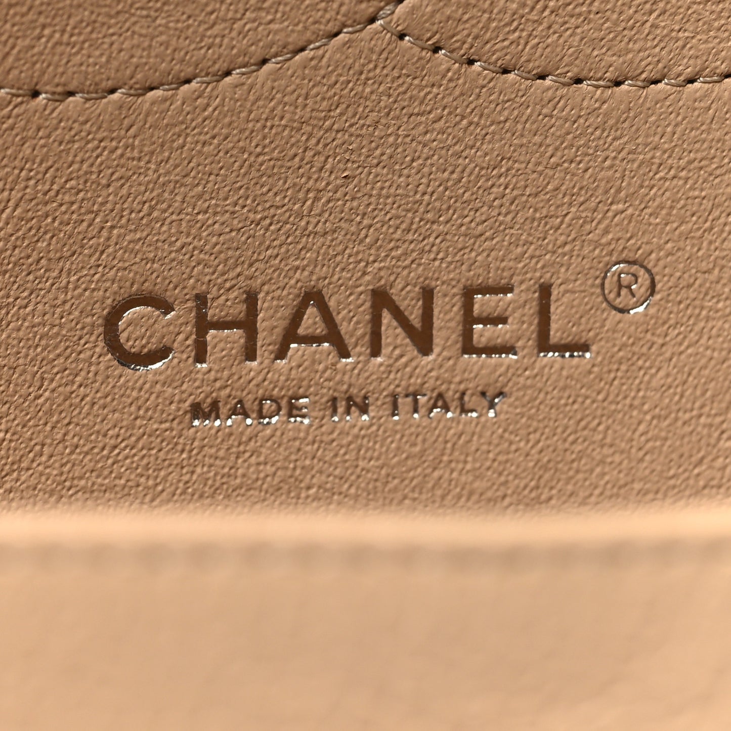 Caviar Quilted Jumbo Double Flap Beige Clair
