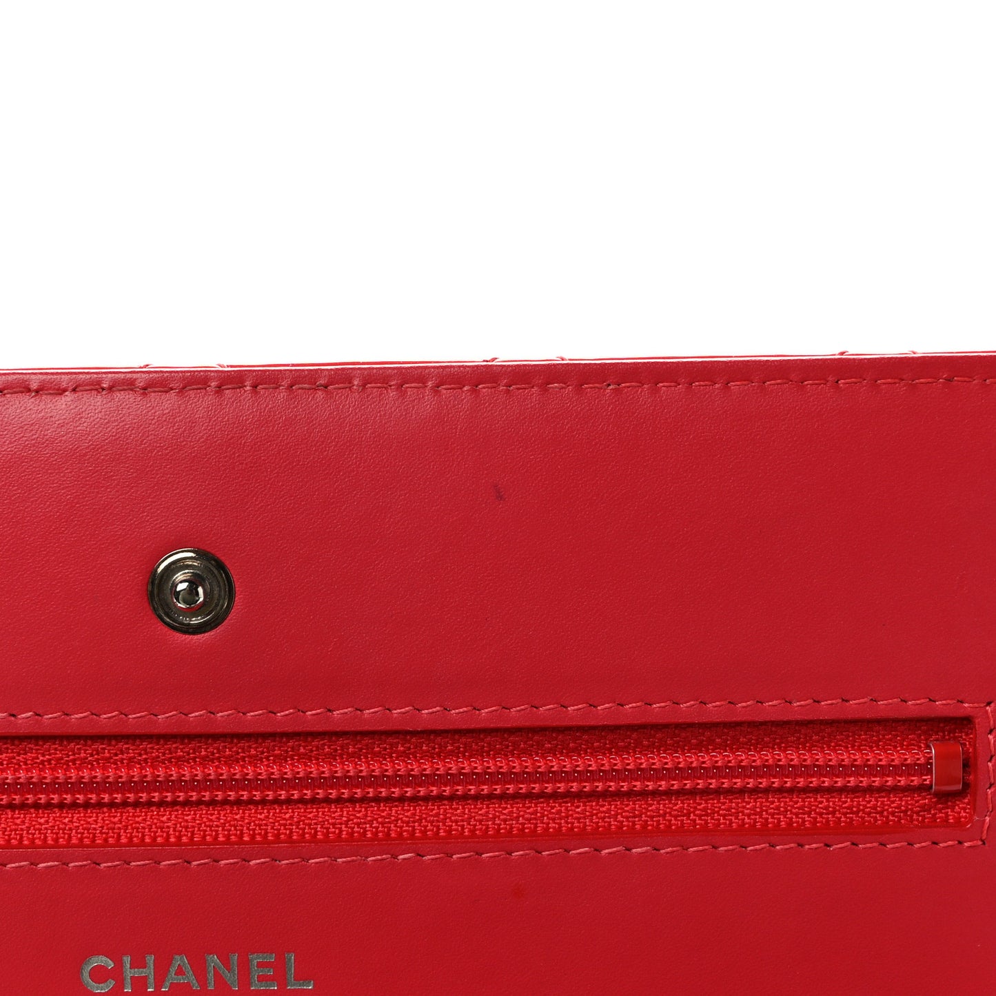 Patent Quilted Wallet On Chain WOC Coral