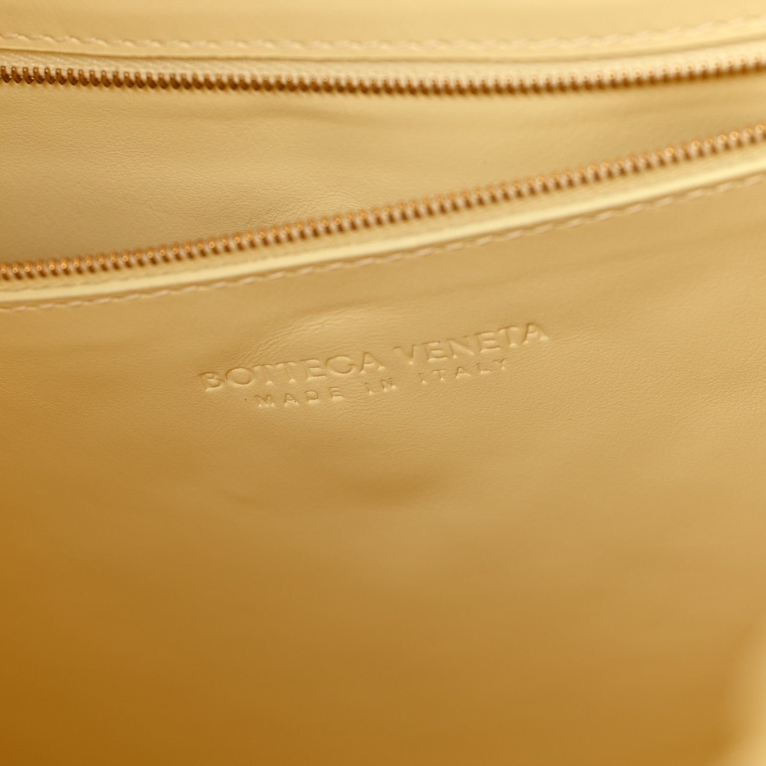 Bottega Veneta Calfskin Intrecciato Large Hop Camomile 6 of 10