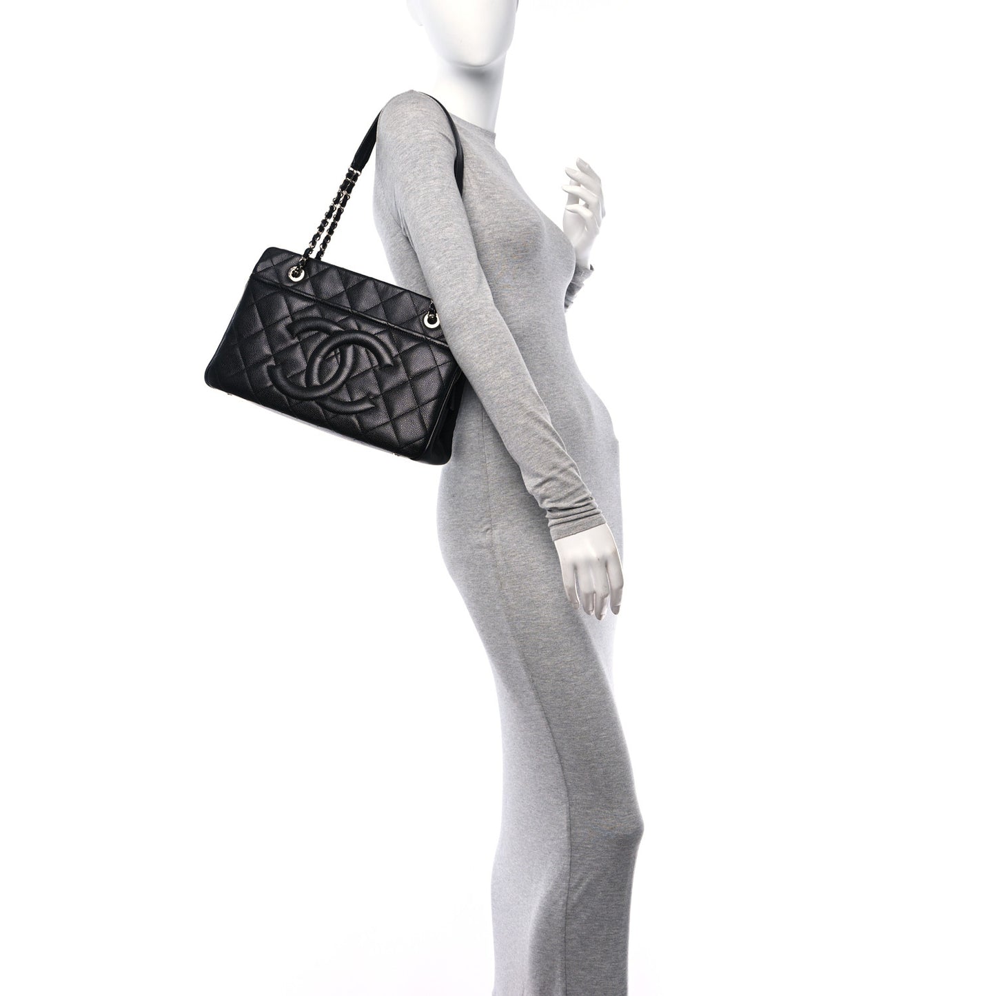 Caviar Quilted CC Timeless Soft Tote Black