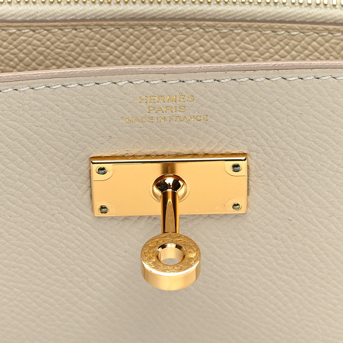 Epsom Kelly Wallet To Go Craie