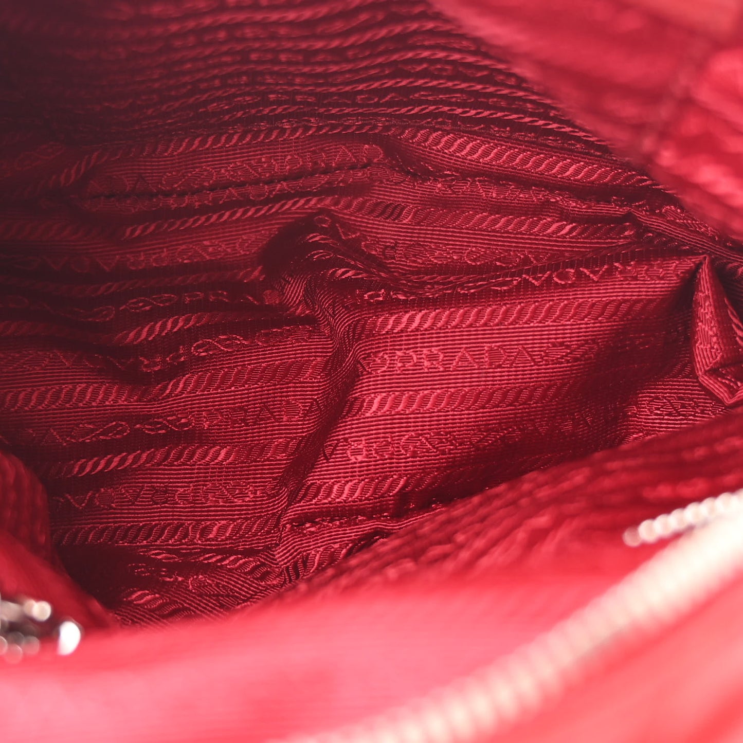 Nylon Tessuto Impuntu Quilted Backpack Rosso