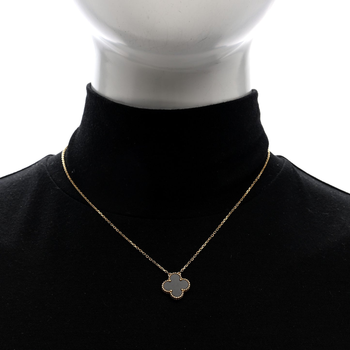 18K Yellow Gold Black Onyx Vintage Alhambra Pendant Necklace