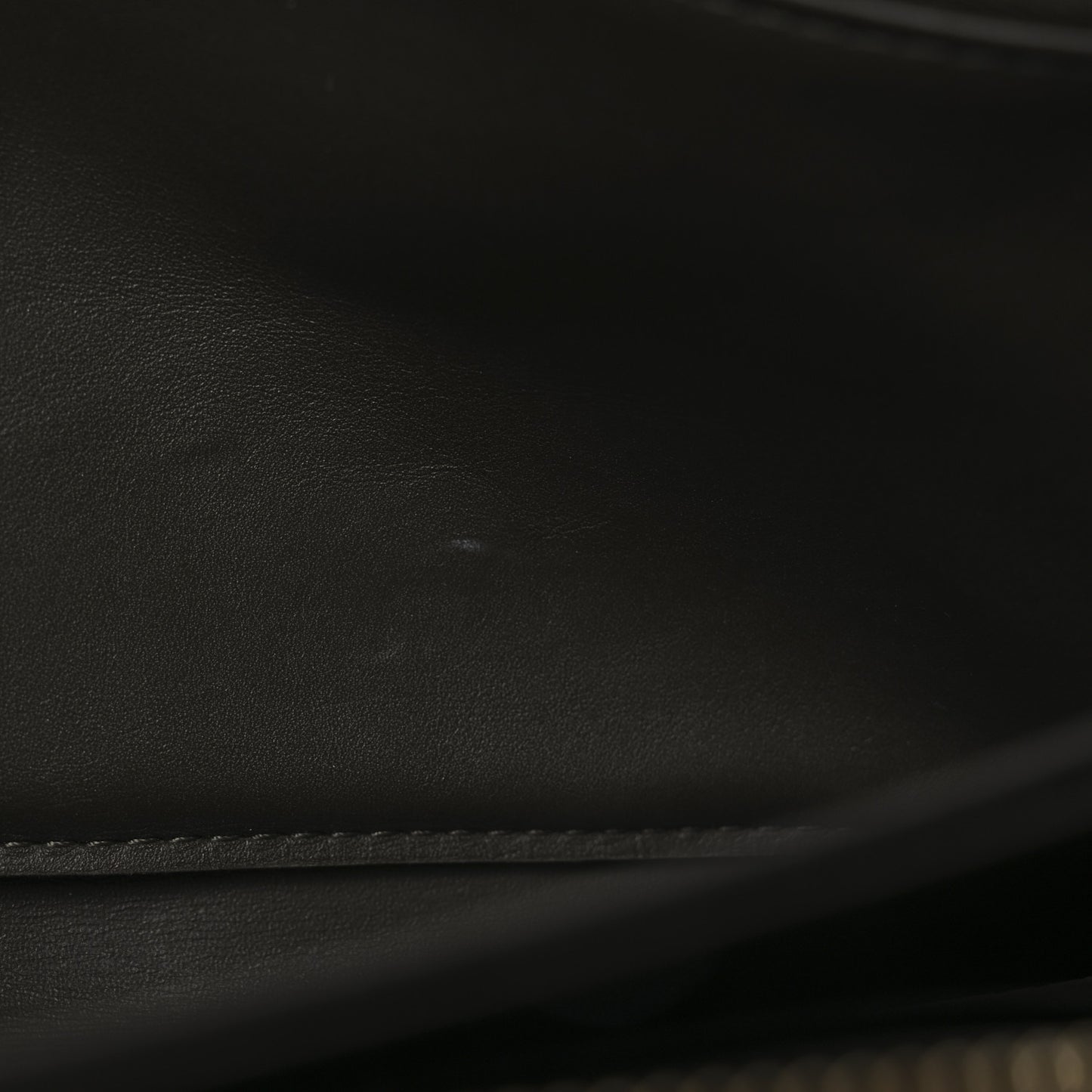 Vernis Zippy Wallet Vert Bronze