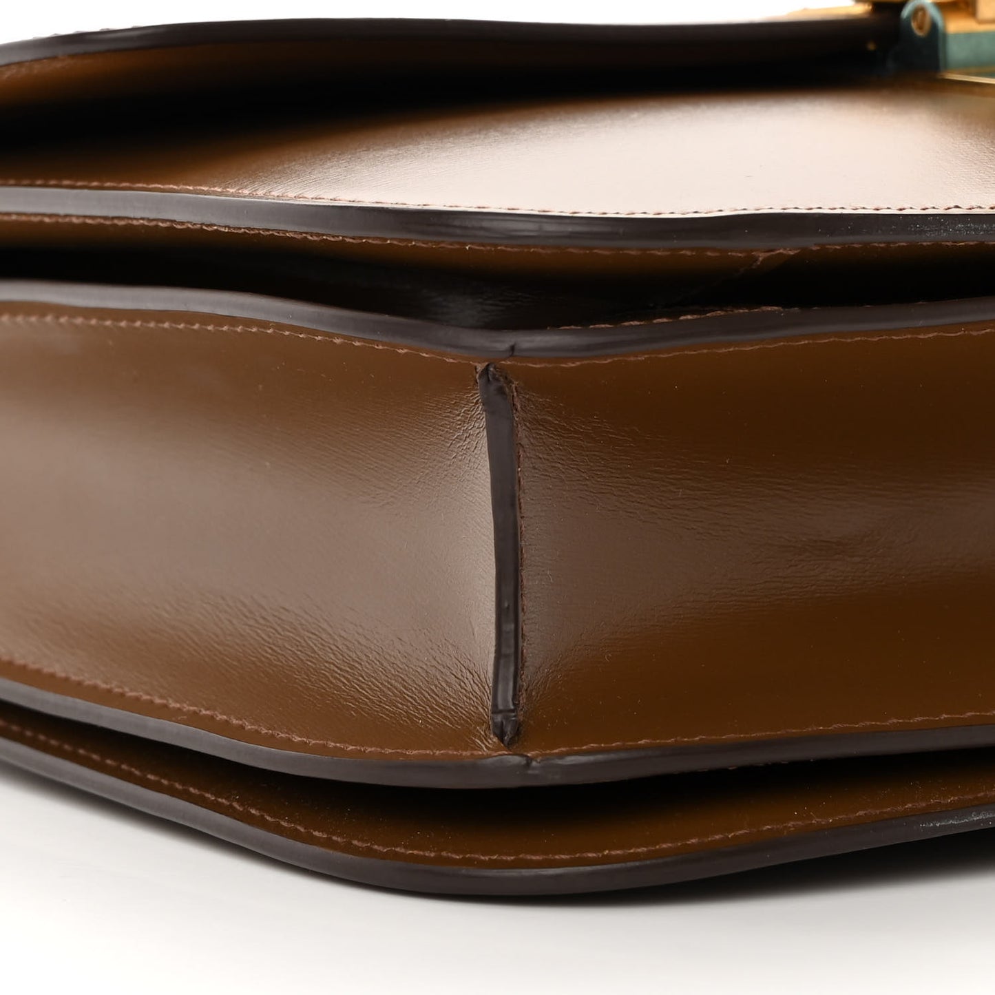 Box Calfskin Medium Classic Box Flap Bag Camel