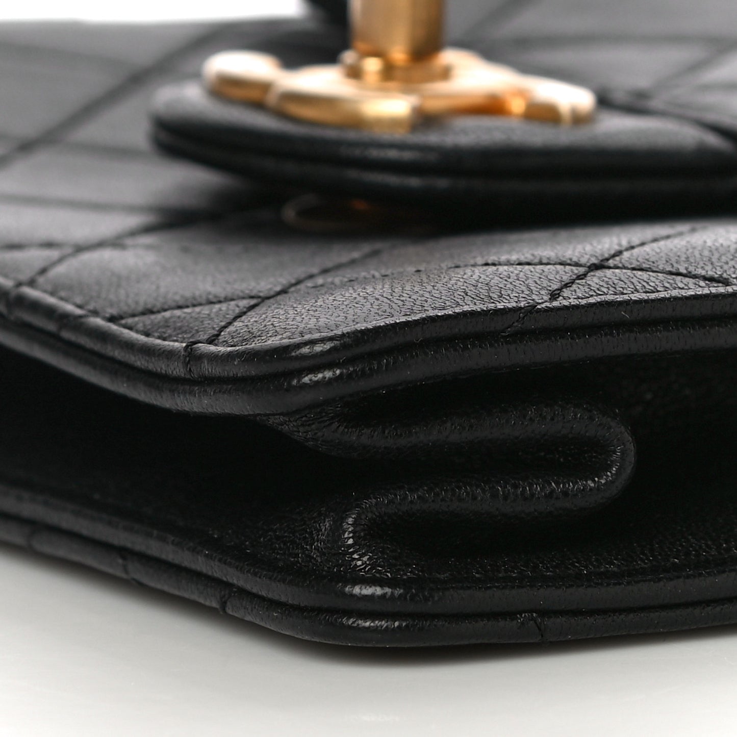 Goatskin Quilted Chic Pearls Flap Black