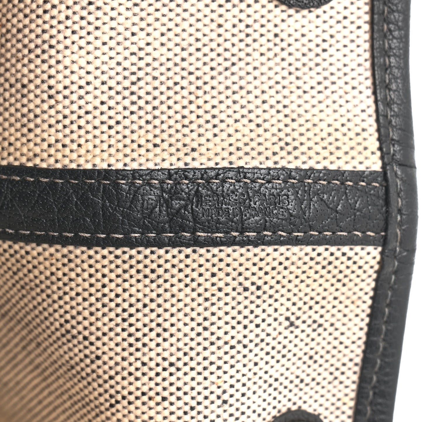 Toile Buffle Skipper Garden Party 36 MM Tote Black