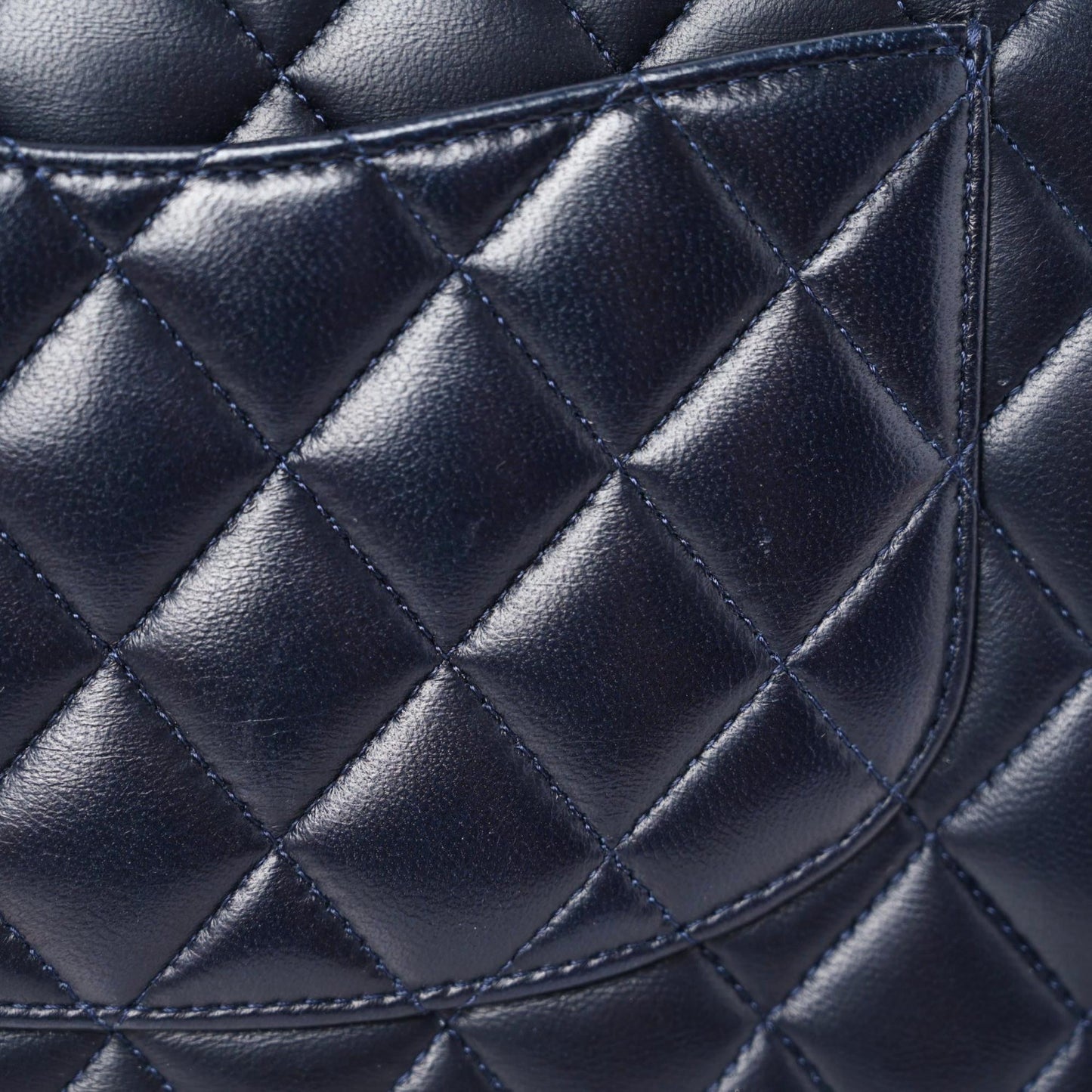 Lambskin Quilted Medium Double Flap Navy