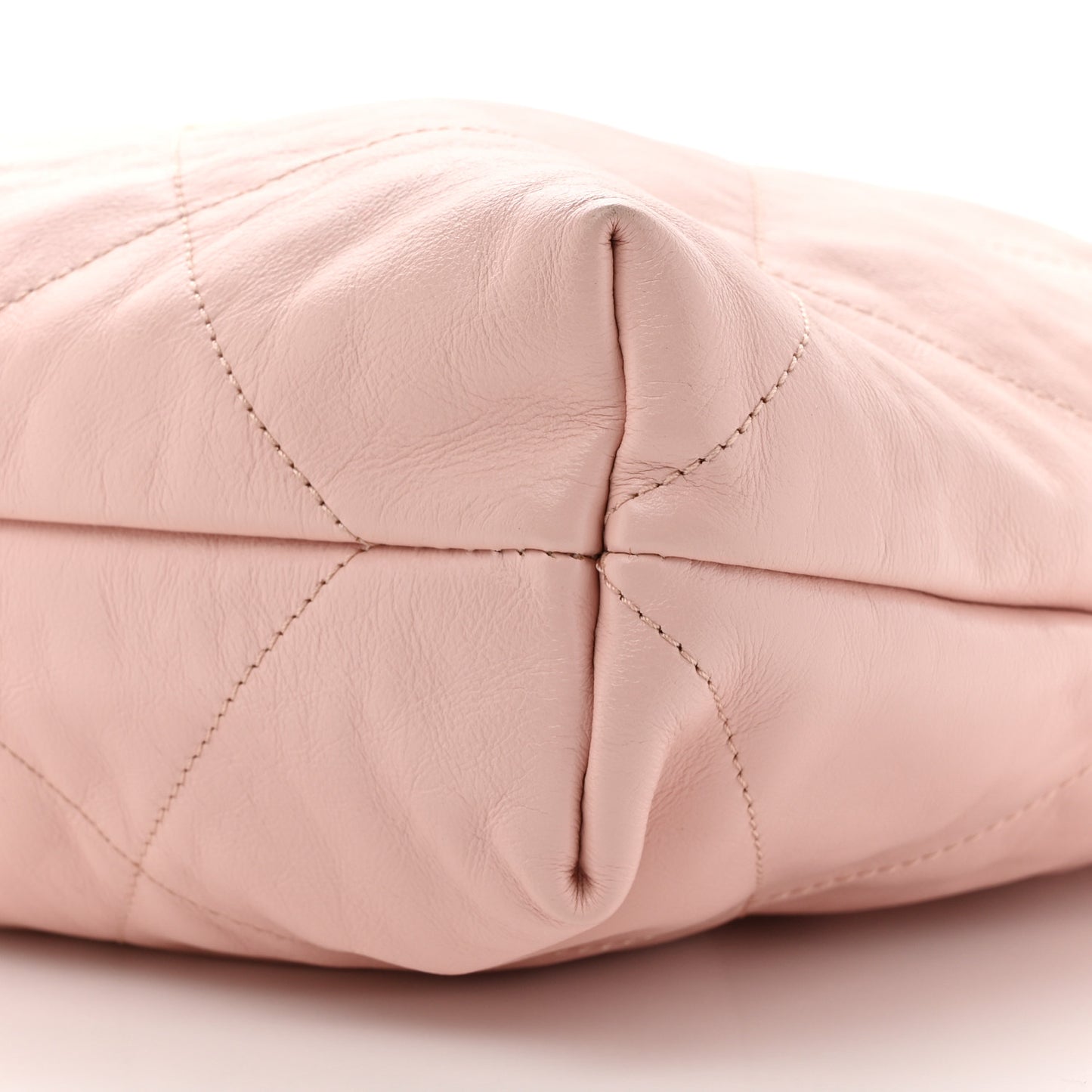 Shiny Calfskin Quilted Chanel 22 Pink
