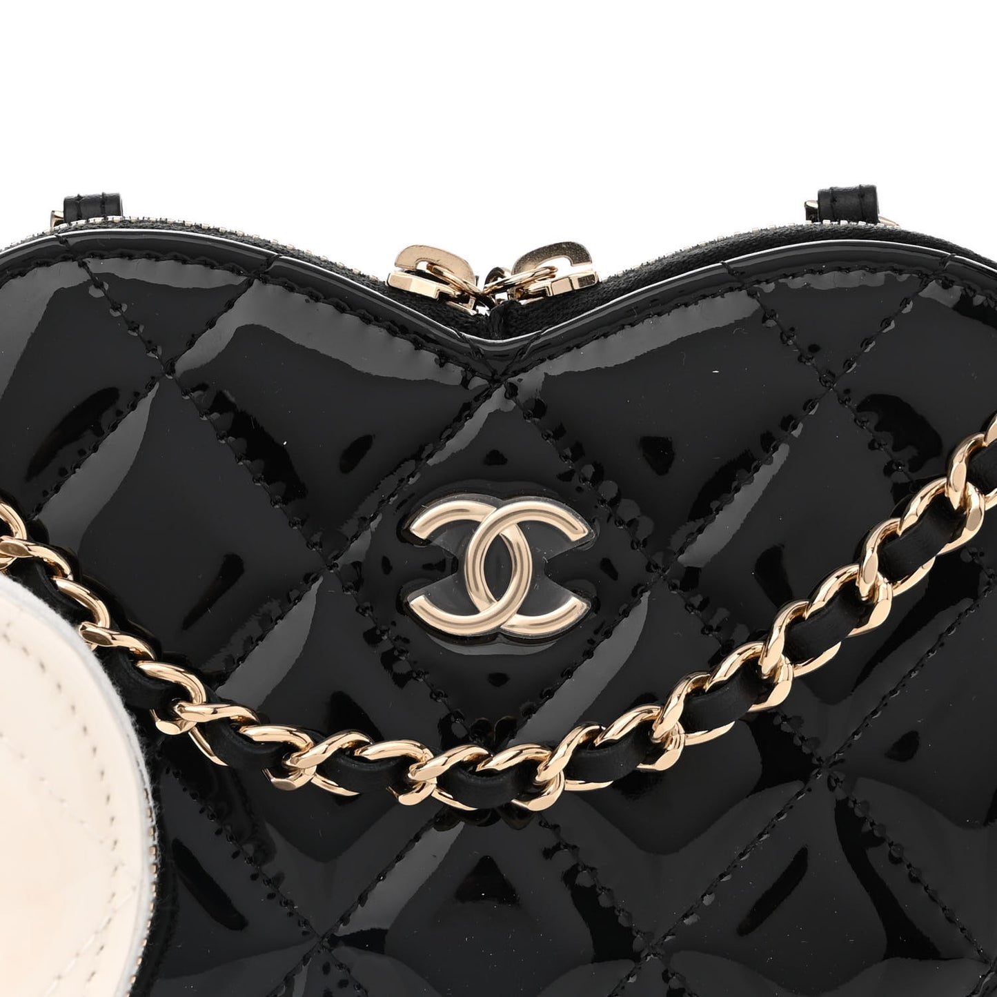 Patent Calfskin Resin Quilted CC Heart Clutch With Chain Black
