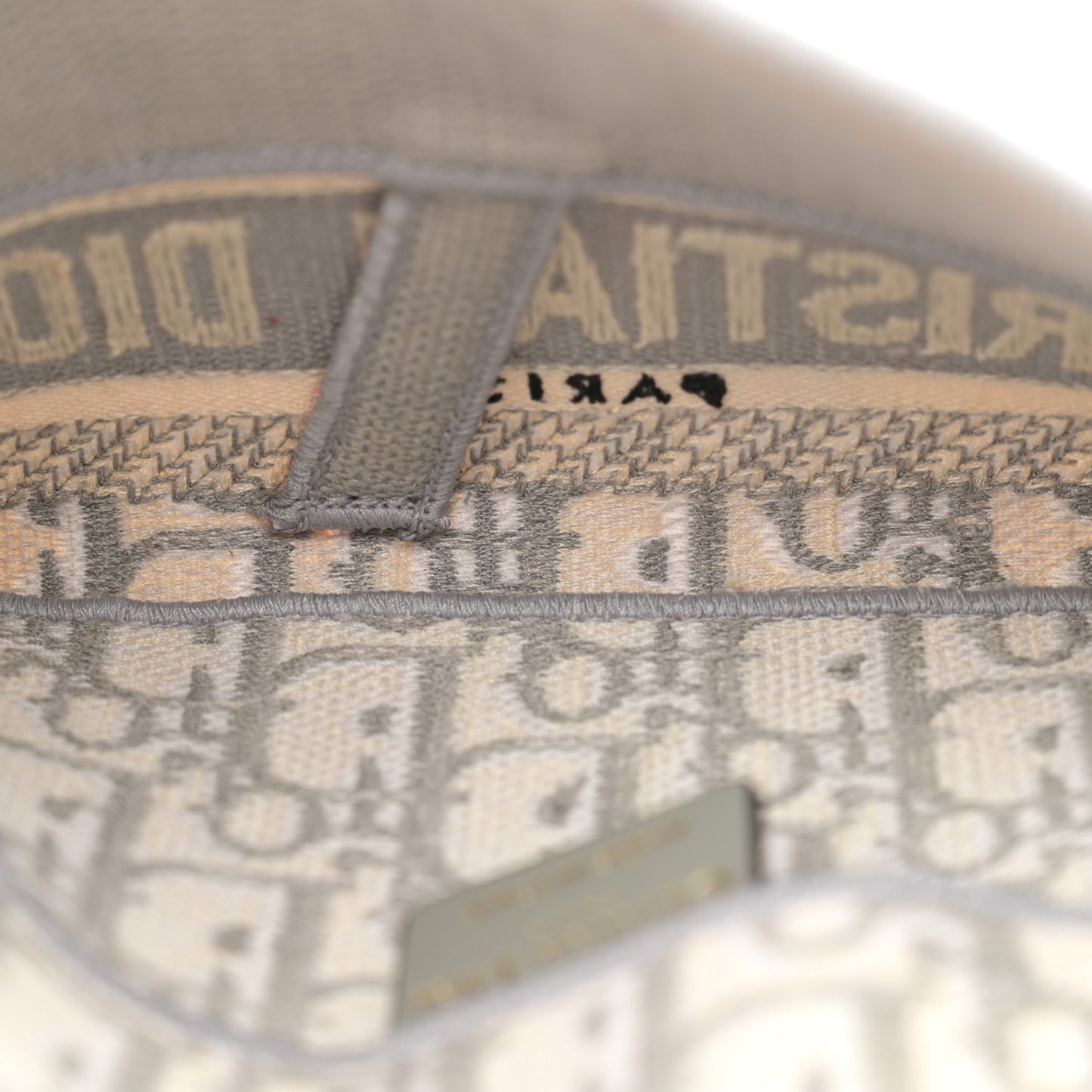 Oblique Slim Saddle Pouch Grey