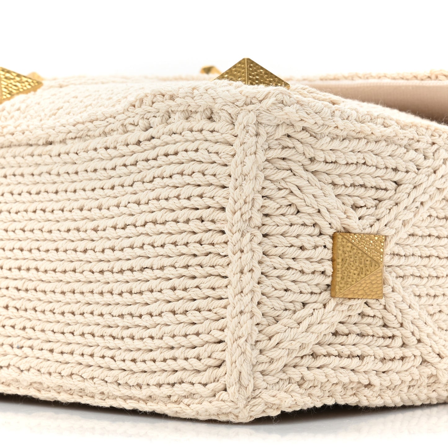 Knit Large Roman Stud Shoulder Bag Ecru