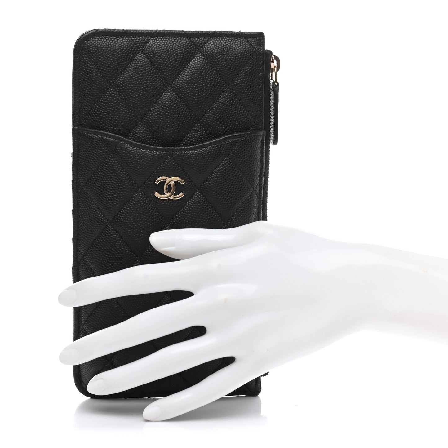 Caviar Quilted Classic iPhone Pouch Black