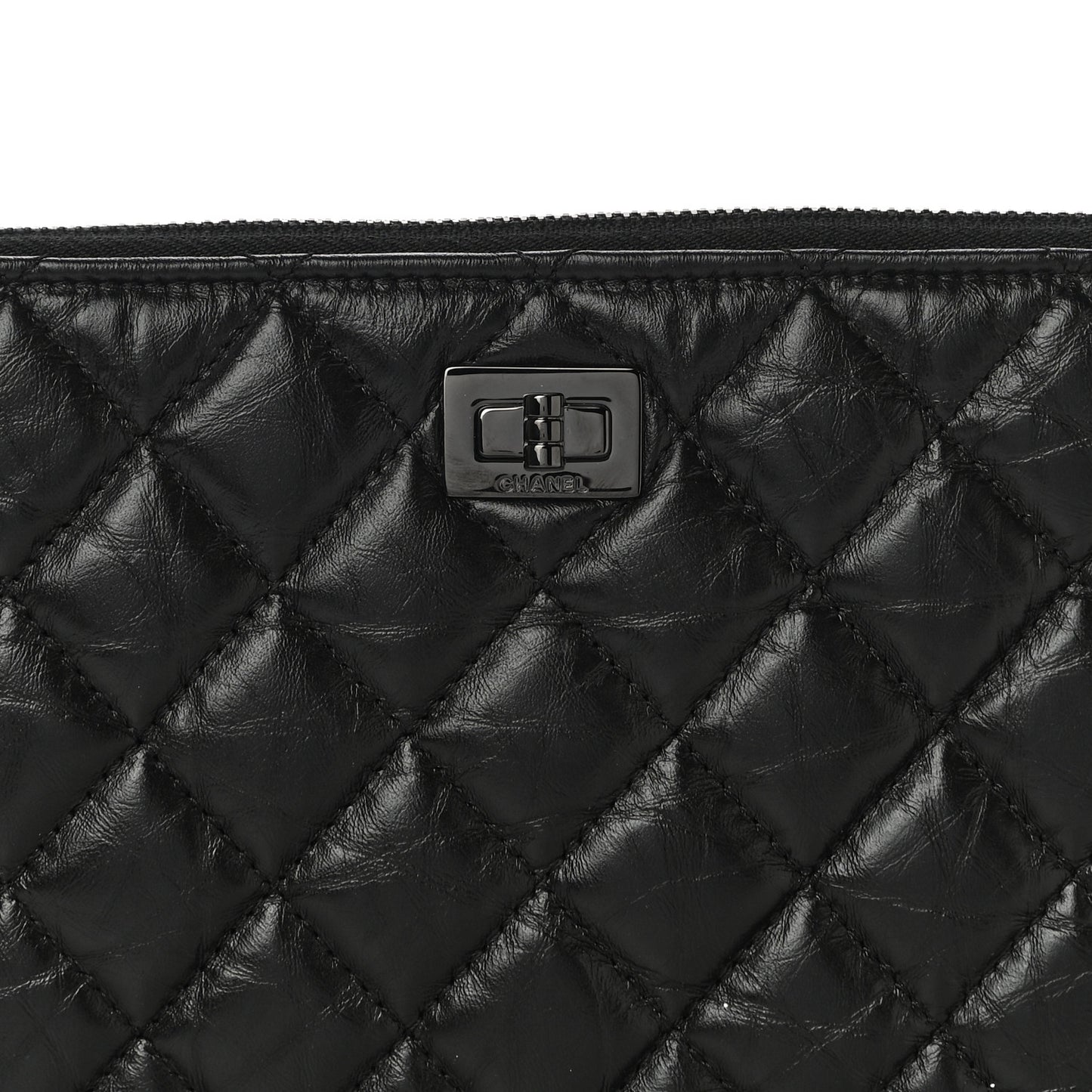 Aged Calfskin Quilted Medium Reissue Cosmetic Case So Black