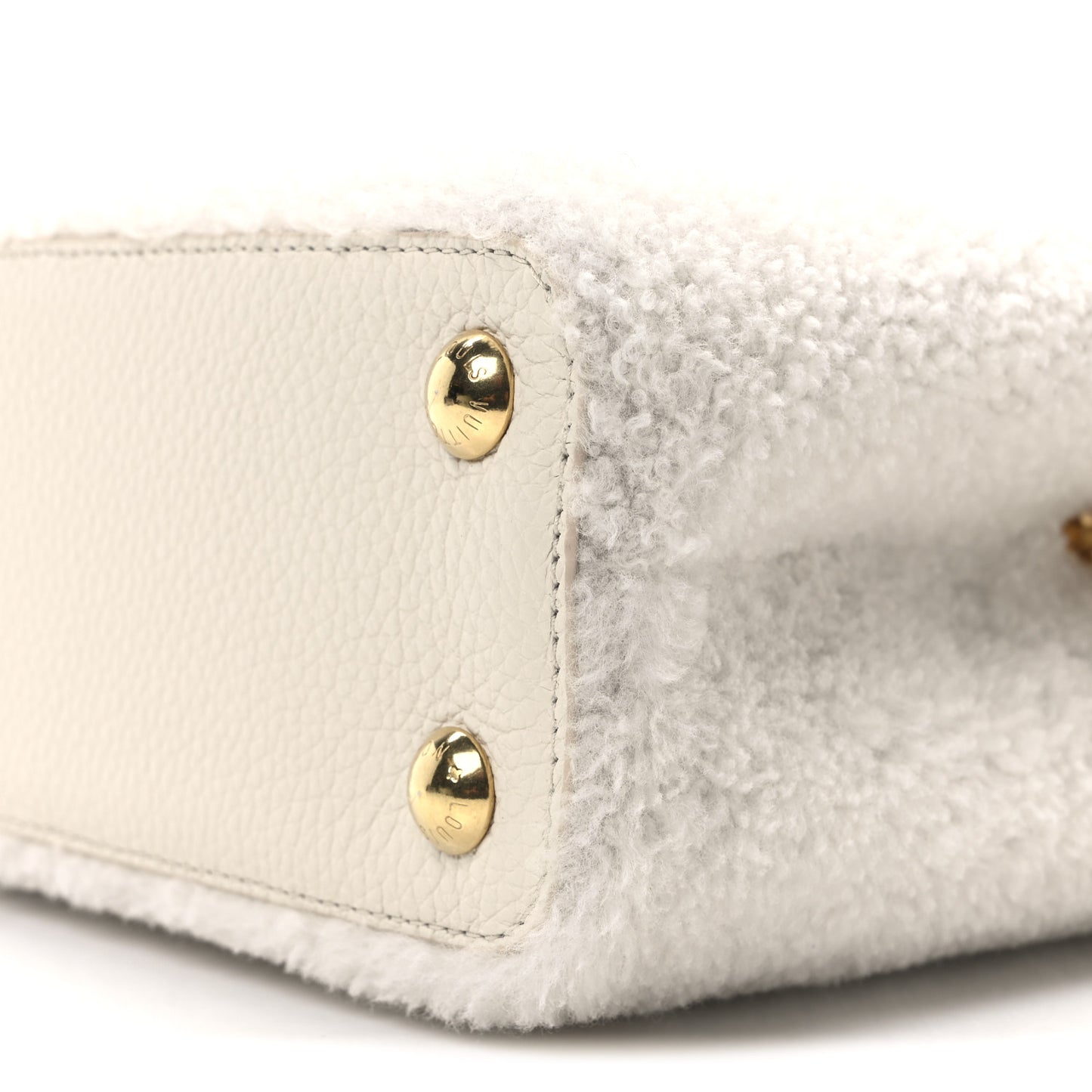 Shearling Calfskin Capucines BB White