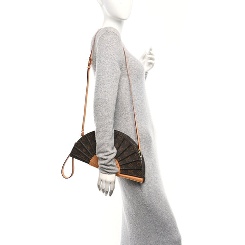 Monogram LV Fan Handag